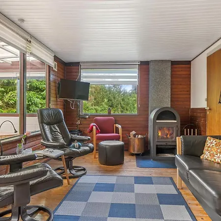 Beautiful In With Kitchen *