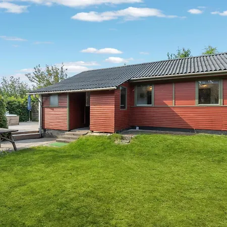 Beautiful In With Kitchen Vakantiehuis